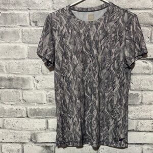 MEC Gray and Purple Short Sleeve Tee